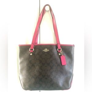 Coach signature tote shoulder bag